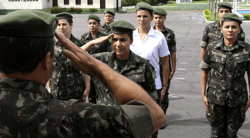 Mulheres no exército